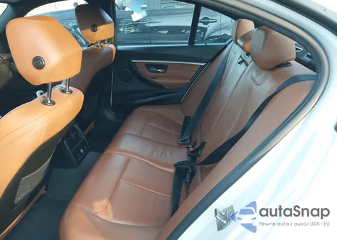 2016 BMW 328I xDrive z USA, uszkodzony, nr VIN WBA8E3C50GK502953